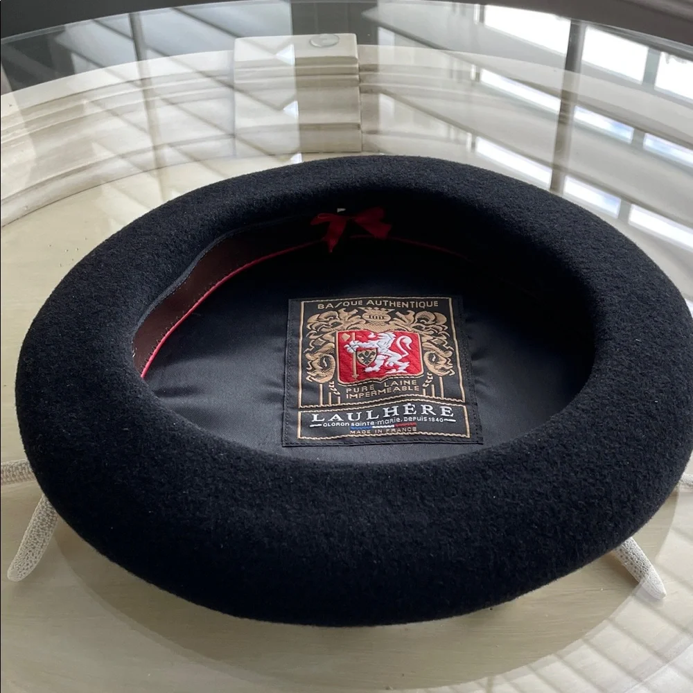 LAULHERE French beret black wool.  Great condition, never worn. - Picture 4 of 10